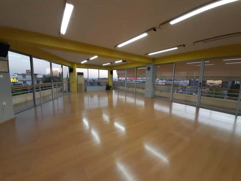 Athens: Learn the Greek Dances with Sweet Treat - Additional Details and Practical Tips