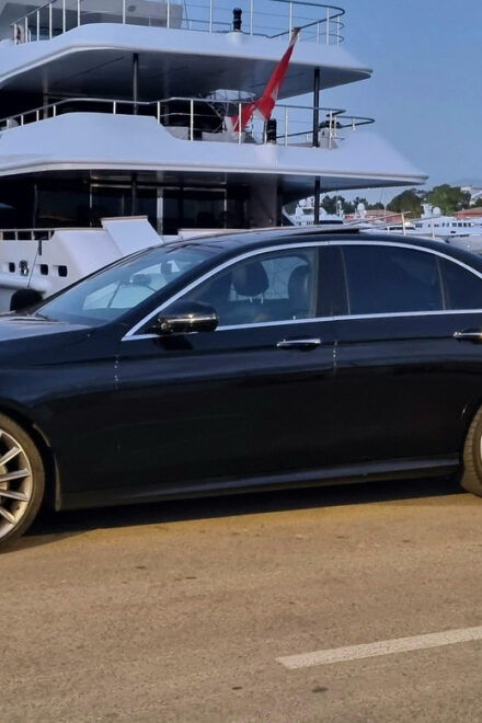 Athens Lux Transfer - Personalized Chauffeur Experience