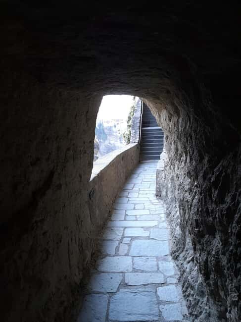 Athens: Meteora, Monasteries, & Ancient Theopetra Cave Trip - Who Should Consider This Tour?