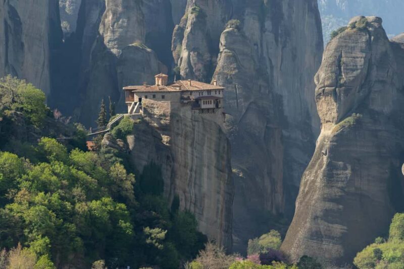 Athens: Meteora Monasteries Day Trip with Caves and Lunch - Exploring the Hermit Caves and Secret Spots