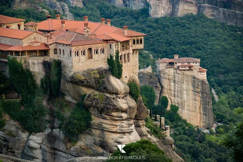 Athens: Meteora Monasteries Day Trip with Caves and Lunch - Good To Know