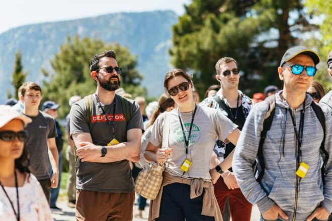 Athens: Mythology of Delphi and Museum Guided Day Tour - Inclusions and Meeting Point