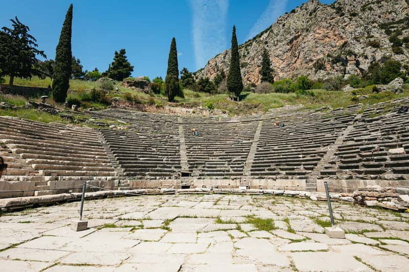 Athens: Mythology of Delphi, Museum and Arachova Guided Tour - The Overall Experience: Pros and Cons