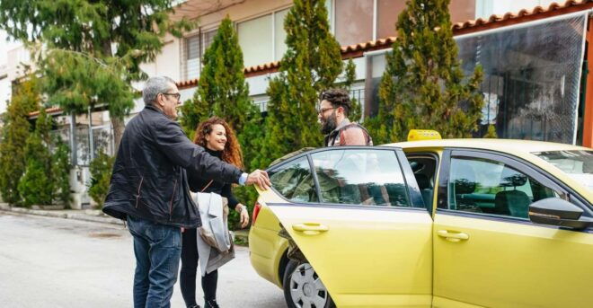 Athens: Private Airport Transfer - Transfer Process