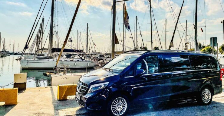 Athens: Private Transfer Between Airport and Piraeus Port - Overview of Private Transfer Service