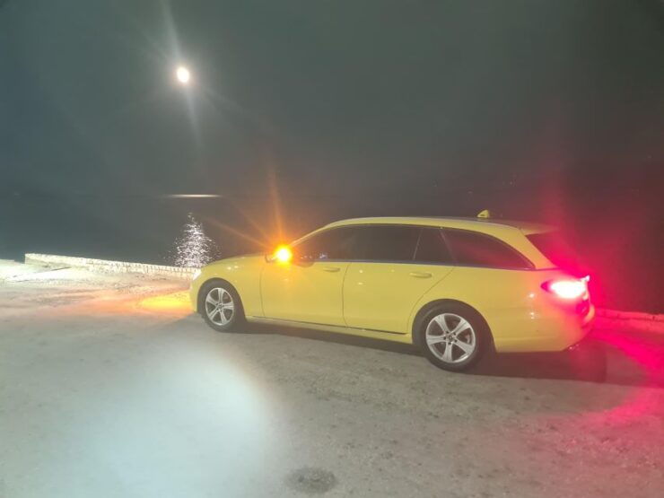 Athens: Private Transfer To/From Athens Airport - Driver and VIP Experience