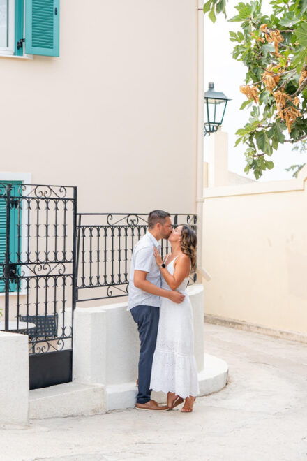 Athens: Private Walking Tour With Personal Photographer - Itinerary Breakdown
