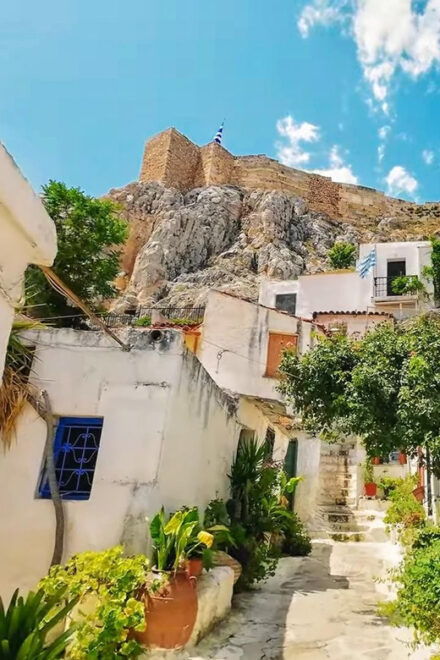 Athens Revealed: Walk, Taste, and Explore in Small Group - Group Size and Experience