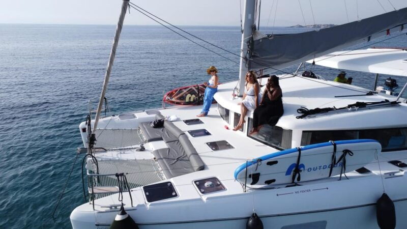 Athens: Riviera Catamaran Tour with Fresh Meal and Drinks - What Makes This Tour Special