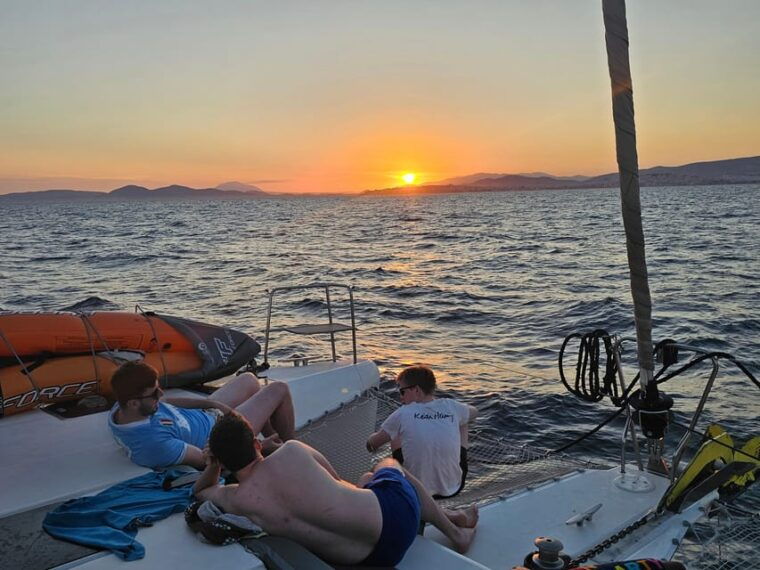 Athens: Riviera Catamaran Tour with Fresh Meal and Drinks - Authentic Experiences Drawn from Reviews