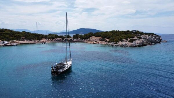 Athens Riviera: Private Daily Sailing Cruise With Lunch - Restrictions and Requirements