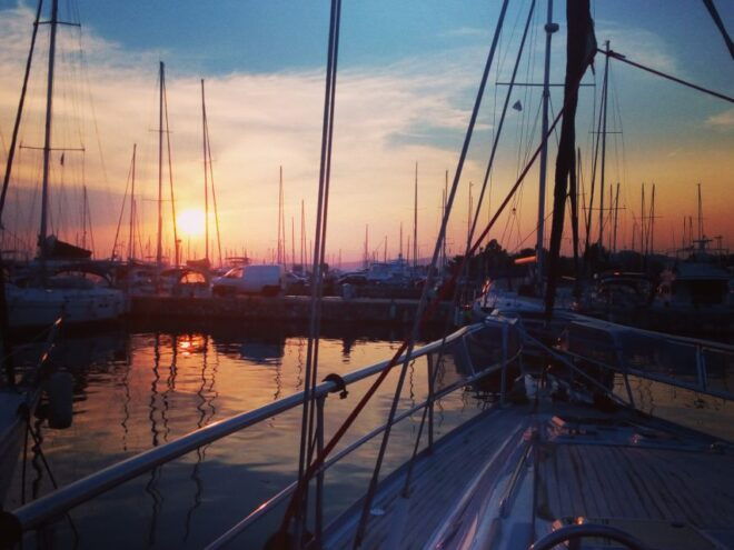 Athens Riviera: Private Luxury Dinner Aboard a Moored Yacht - The Sum Up