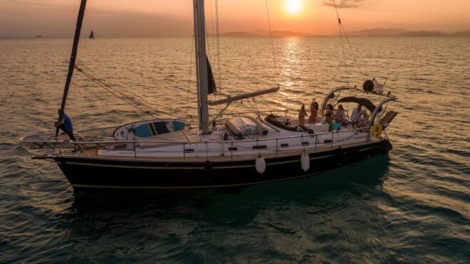 Athens Riviera: Private Luxury Sunset Sailing Cruise - Activity Description