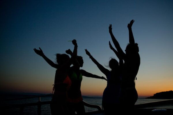 Athens: Saronic Sunset Evening Cruise - Tips for Your Cruise