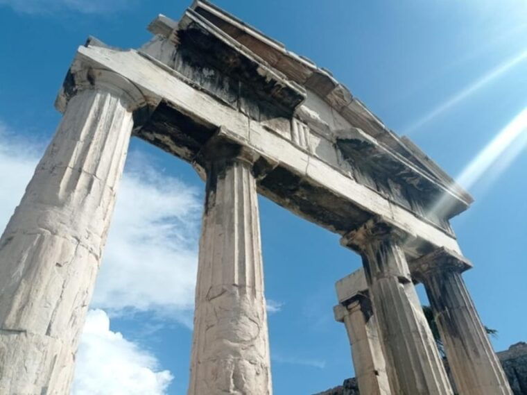 Athens: the Great Greek Philosophers Guided Tour in Spanish - Practical Details and What You Need to Know