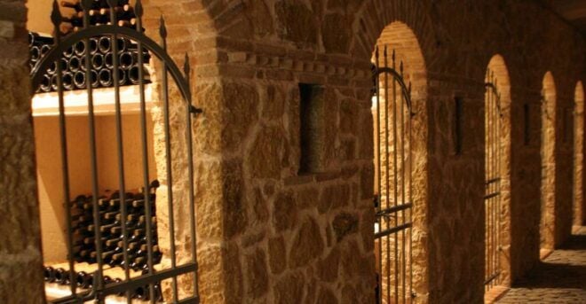 Athens: The Wine Connoisseur Exclusive Private Wine Tasting - Expert Tour Guide