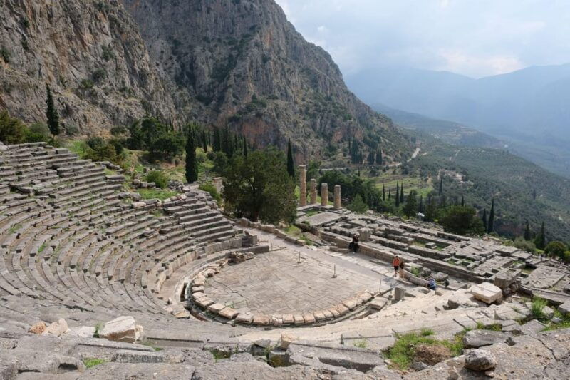 Athens to Delphi & Arachova private day tour - Enjoying a Traditional Lunch