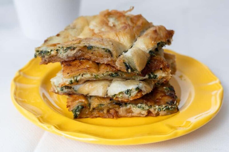 Athens: Traditional Greek Dining Experience with Local Wine - An In-Depth Look at the Experience