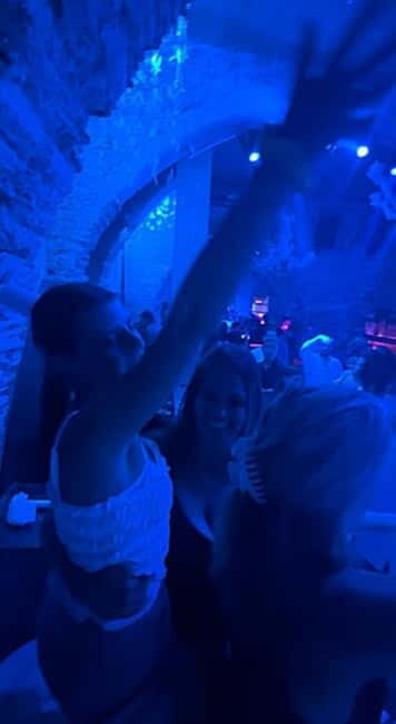 Athens Ultimate Bar Crawl - Who Should Book?