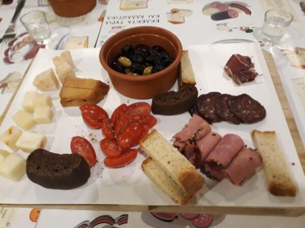 Athens: Walking & Tasting Local Treats - Athens Foodie Experience: Must-Try Delicacies