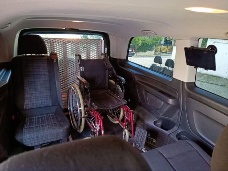 Athens: Wchair Accessible Tour to Corinth & Argolis Sights - Experience