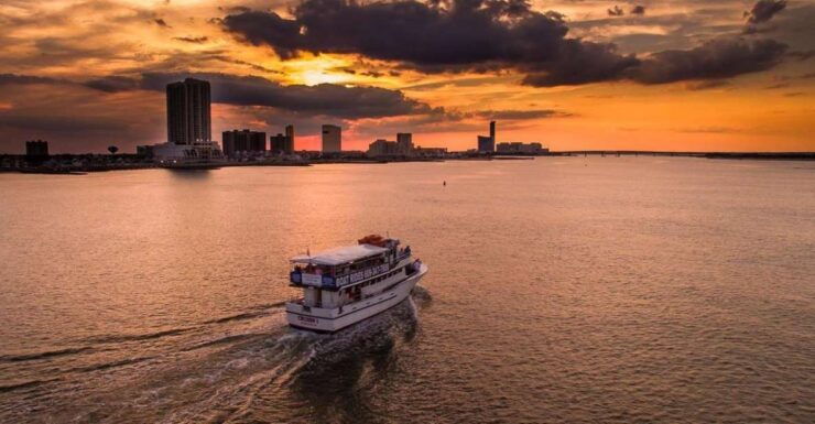 Atlantic City: Sunset Party Cruise With DJ - Good To Know