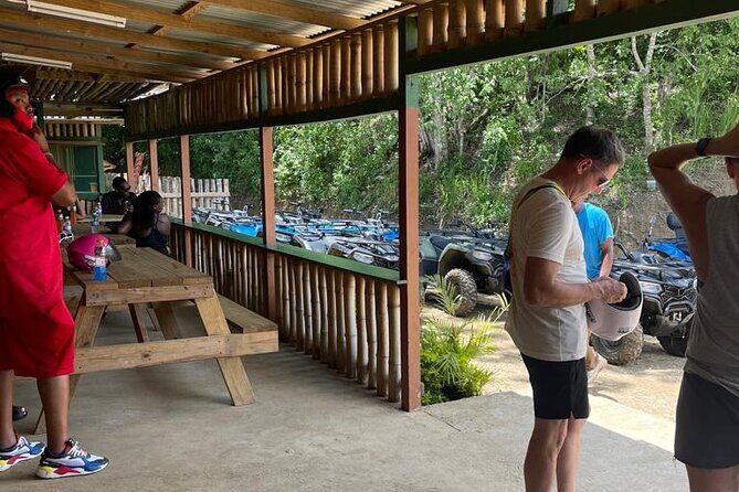 ATV Adventure + 7miles beach + Rick's café in Negril - FAQ