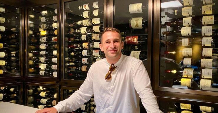 Atypical Champagne Tasting With a Great View - Educational Insights on Champagne