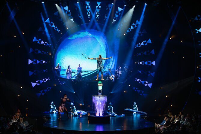 'Auana by Cirque du Soleil at the Waikiki Beachcomber Hotel - Introducing Auana by Cirque du Soleil at Waikiki Beachcomber Hotel