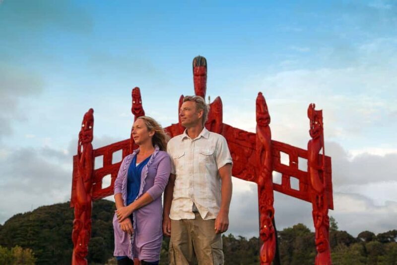 Auckland: 2-Day Bay of Islands Small Group Tour with Cruise - Group Size and Guides