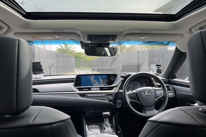 Auckland Airport & Ground Transfers - Private Luxury Car/ Van. - Common Questions