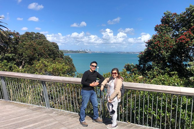 Auckland City Private Tour for Couples. Be Chauffeur Driven With Added Extras. - Pricing