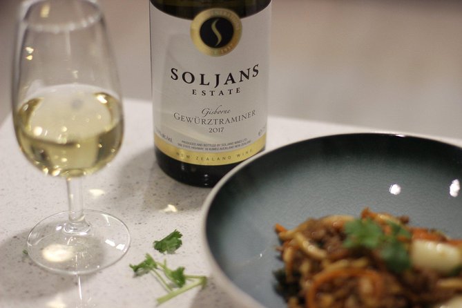 Auckland City Tour & Kumeu Wine Country Includes Wine Tastings & Lunch - Sightseeing Highlights