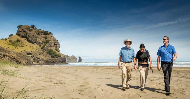 Auckland City & West Coast Luxury Tour - Booking and Cancellation Policy