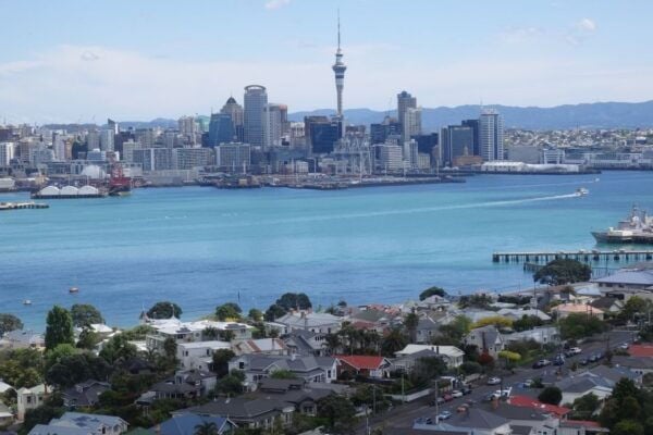 Auckland: Half-Day Scenic Sightseeing Tour - North Head: Underground Township During World War II