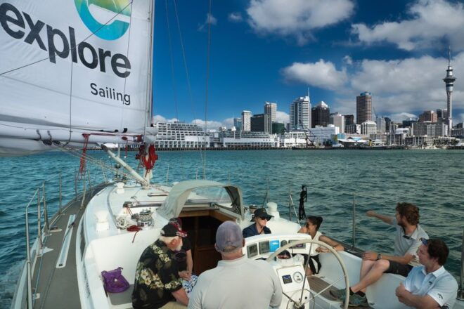 Auckland Harbour 1.5-Hour Sailing Cruise - Live Commentary