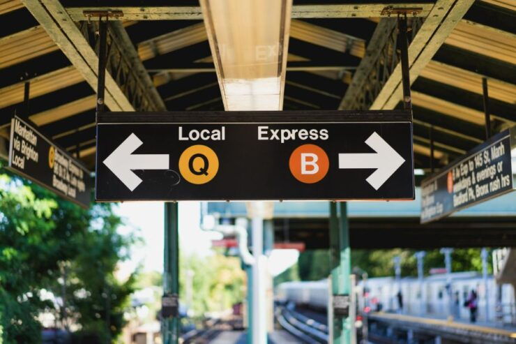 Auckland: Private 1-Way Transfer To/From Airport - Free Cancellation and Duration