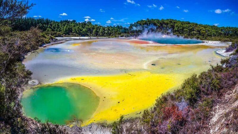 Auckland: Rotorua Highlights Tour with Wai-O-Tapu & Hot Tubs - A Full Day of Geothermal Wonders and Relaxation