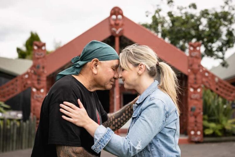 Auckland: Rotorua Highlights with Te Puia Tour, Show & Lunch - Practical Details and What to Know  