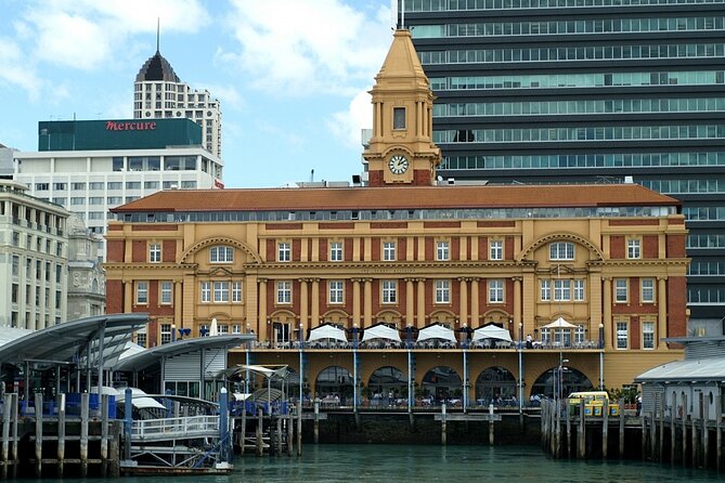 Auckland Scavenger Hunt: Reasons To Love Auckland - Vibrant Cultural Scene