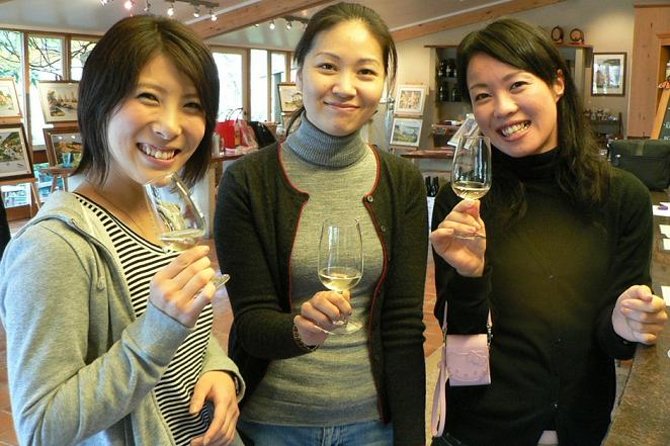 Auckland Shore Excursion: West Coast Wineries Tour - Reviews and Cancellation Policy