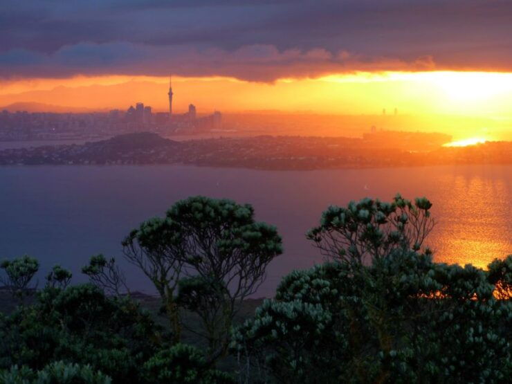 Auckland: Sunset & Night Sea Kayak Tour to Rangitoto Island - Activity Details