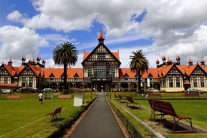 Auckland to Rotorua via Waitomo Caves Small Group Tour (One Way) - Cancellation Policy