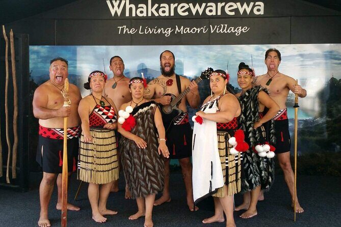 Auckland: Wai-O-Tapu, Polynesian Spa & Maori Haka Day Tour - Return Journey to Auckland