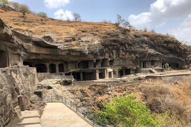 Audio Guided Tour Of Ellora Buddhist Caves, Aurangabad on HopOn India App - How It Compares to Other Options