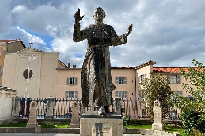 Audio-Guided Tour of the Fourvière and the Sacred Hill - Common Questions