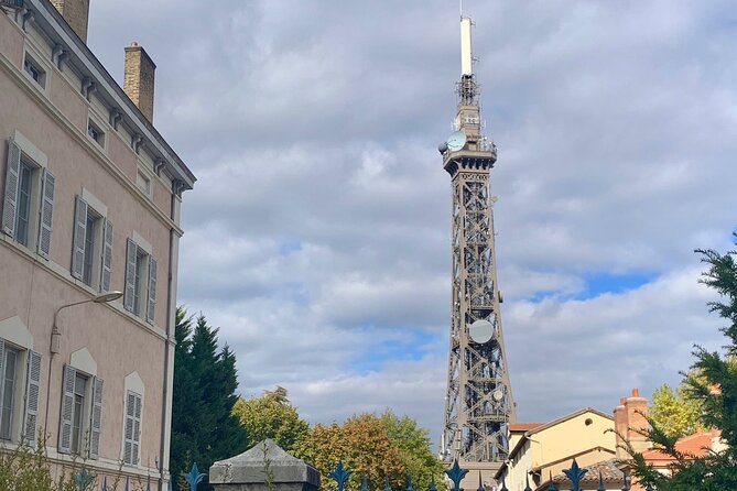 Audio-Guided Tour of the Fourvière and the Sacred Hill - The Sum Up