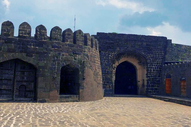 Audio Guided Walking Tour of Daulatabad Fort, Aurangabad - Accessibility Information