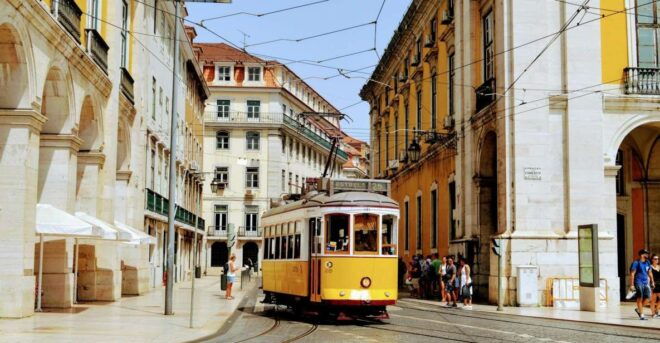 Audio Tour of Essential Lisbon - Full Description