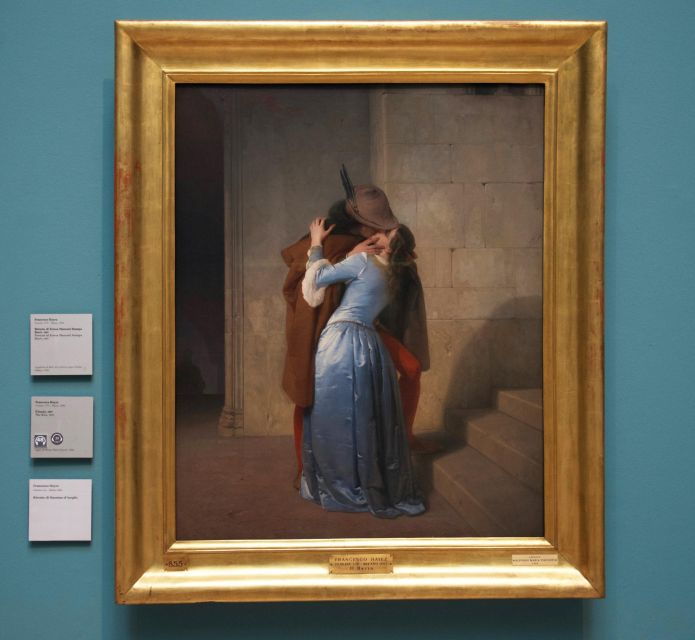 Audioguided Visit of the City of Milan and Brera Entrance - Booking Details and Accessibility